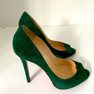 Emerald green peep toe Christian louboutin heel